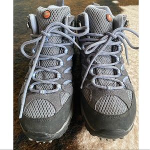 Merrell Hiking Boots 8.5